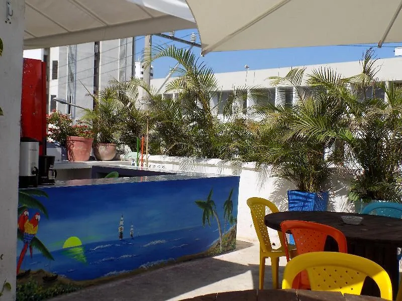 Hostal Caracoles Hostel Cartagena 4*,