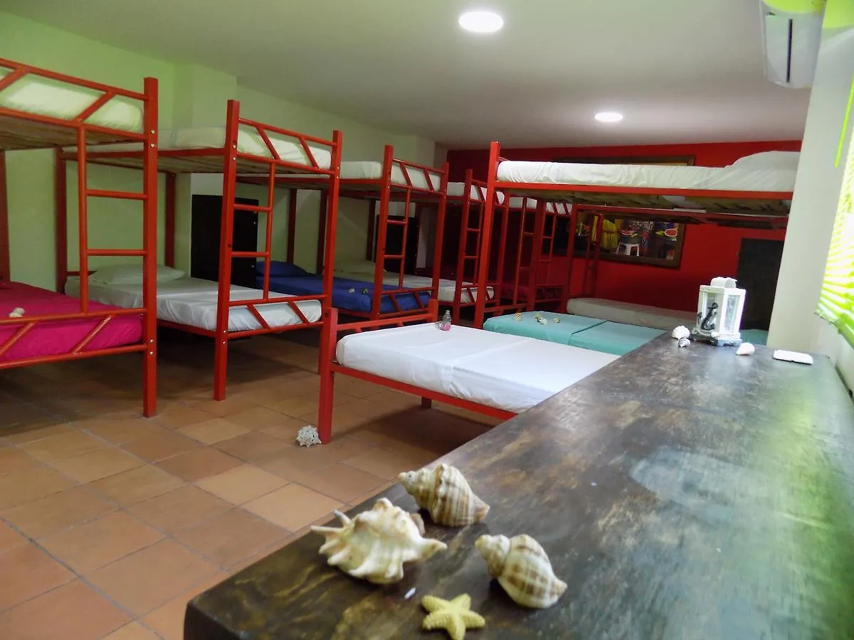 Hostal Caracoles Hostel Cartagena